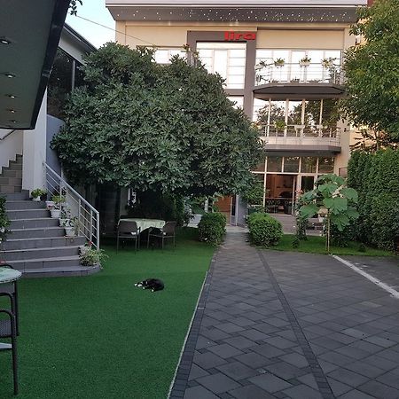 Lira Inn Ni Kültér fotó