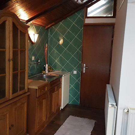 Lira Inn Ni Kültér fotó