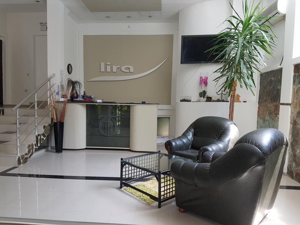 Lira Inn Ni Kültér fotó