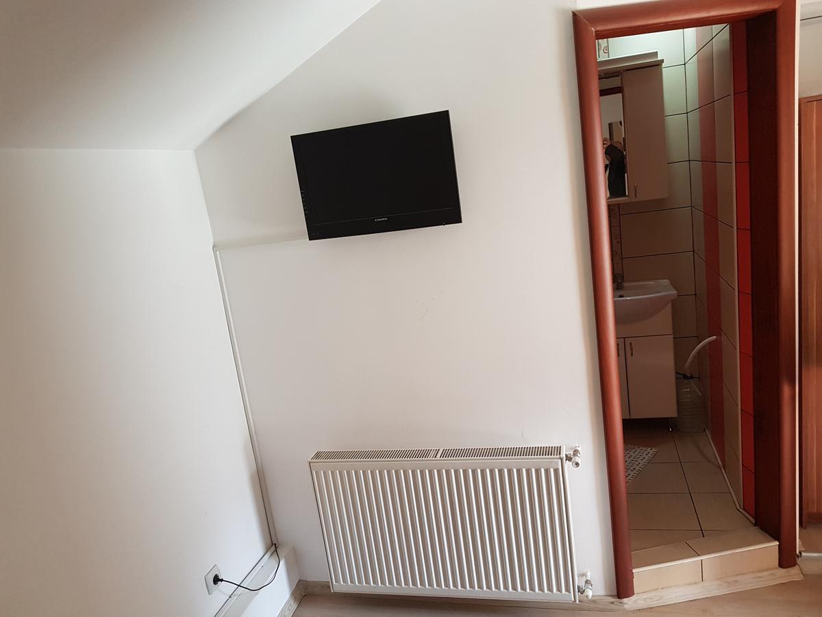 Lira Inn Ni Kültér fotó